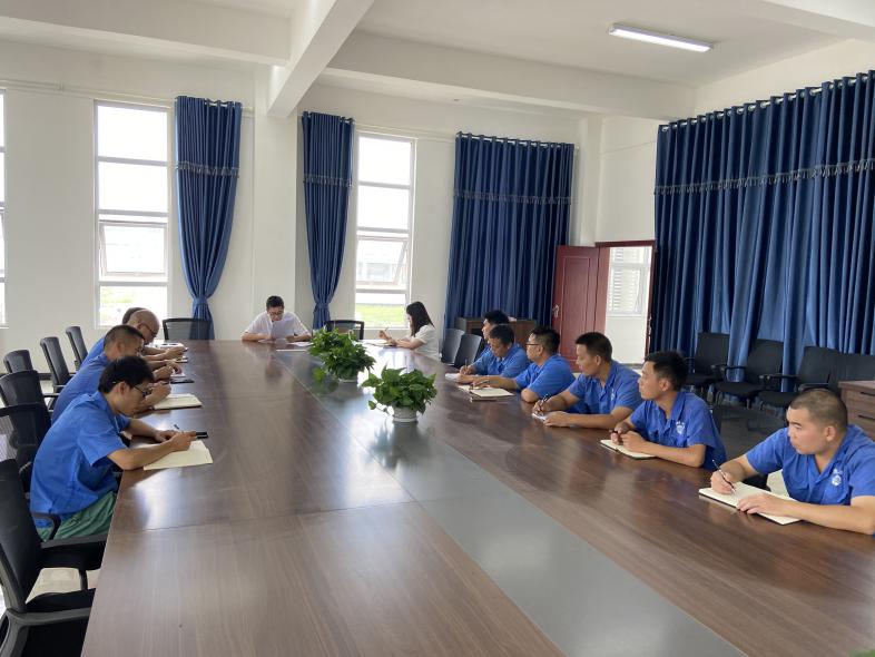 臨港水廠(chǎng)傳達(dá)學(xué)習(xí)集團(tuán)公司黨委擴(kuò)大會(huì)會(huì)議精神