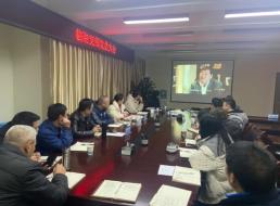 集團(tuán)公司黨委委員、副總經(jīng)理劉林參加 臨港支部組織生活會(huì)