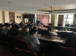 高舉防腐旗幟，弘揚(yáng)時(shí)代正氣