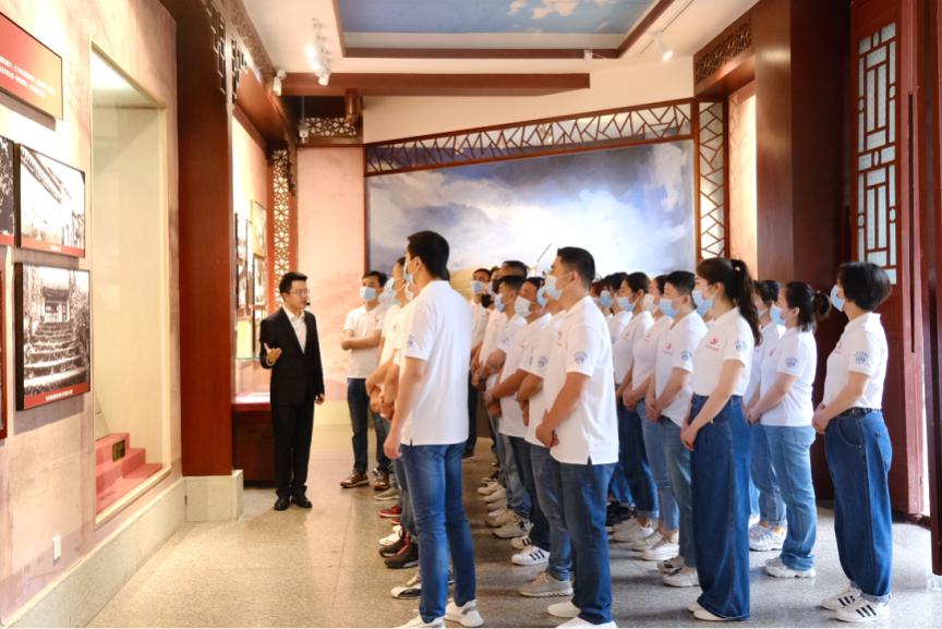 銘記革命先驅(qū) 傳承英烈精神 ——共產(chǎn)黨員服務(wù)大隊(duì)支部開(kāi)展追思趙一曼英烈活動(dòng)