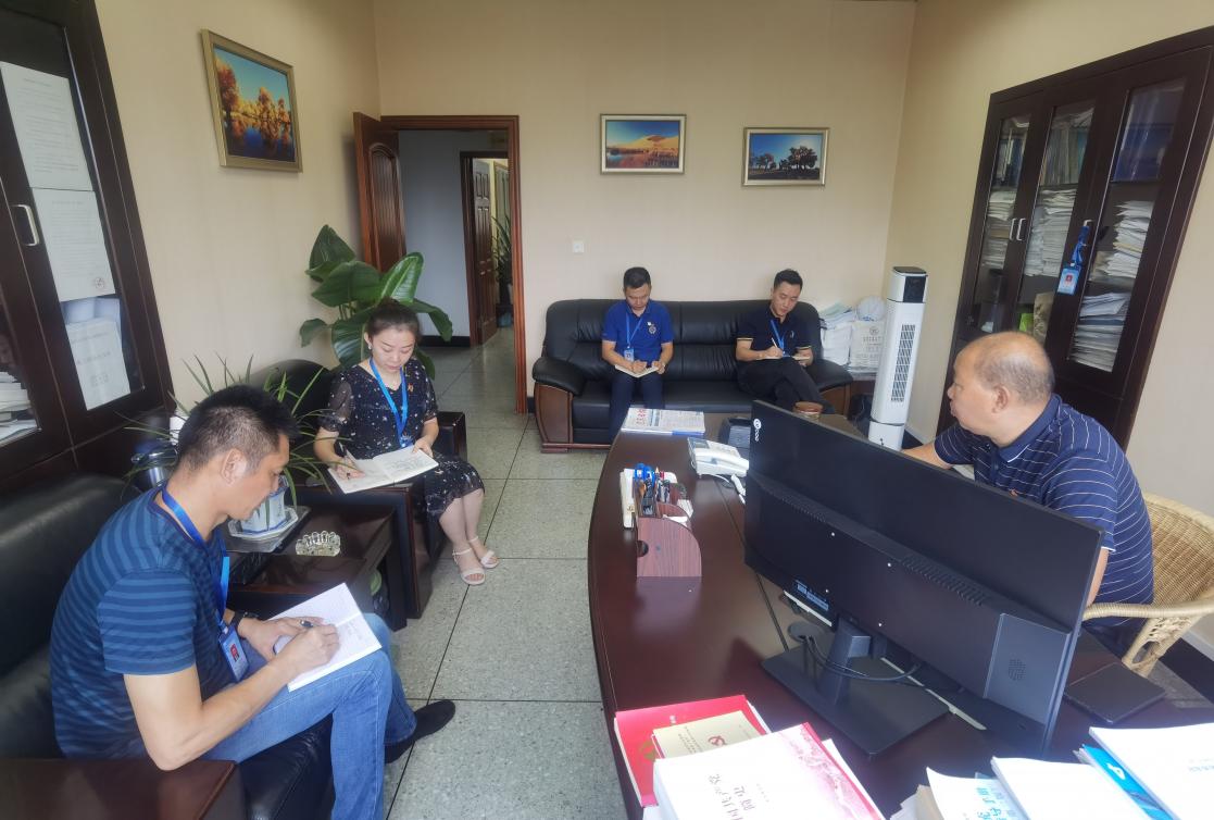 加強黨風廉政建設(shè)  促進業(yè)務工作發(fā)展