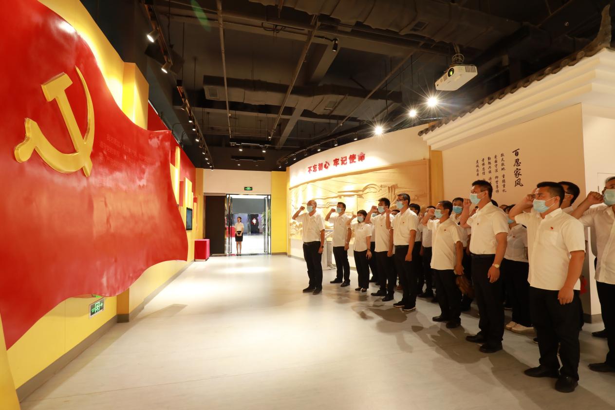 嚴(yán)守紀(jì)律底線(xiàn) 恪守廉潔之心