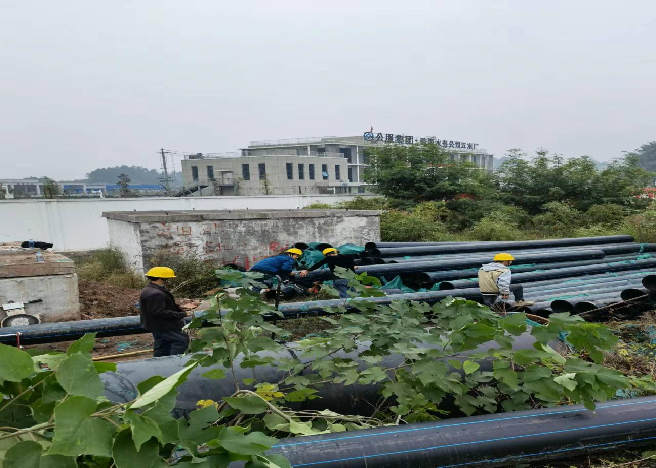 決戰(zhàn)四季度大干一百天高質高效搞建設全力以赴達目標