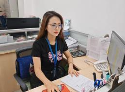 《榜樣在身邊》系列報道——工作標兵劉俐嶺、優(yōu)秀青年馬雪超