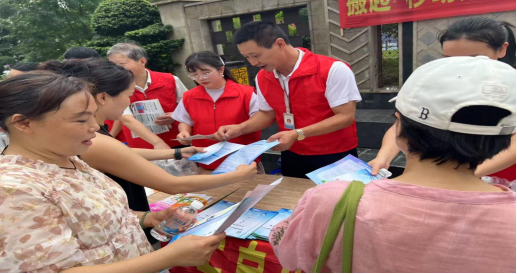 供水服務(wù)零距離，夏日清泉暖民心